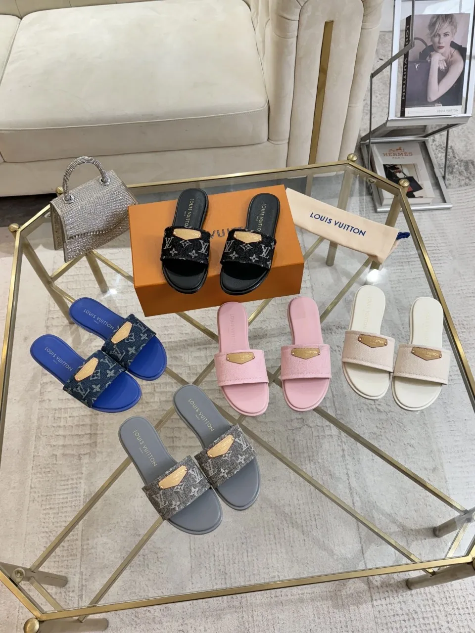 👟👟Ex-factory price 340👟👟 Genuine leather sole +40 Lv denim jacquard slippers, ex-factory price 70-43 Leather sole +40